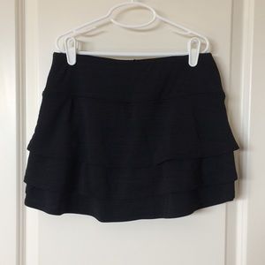 Black Athleta stripe swagger skort XS